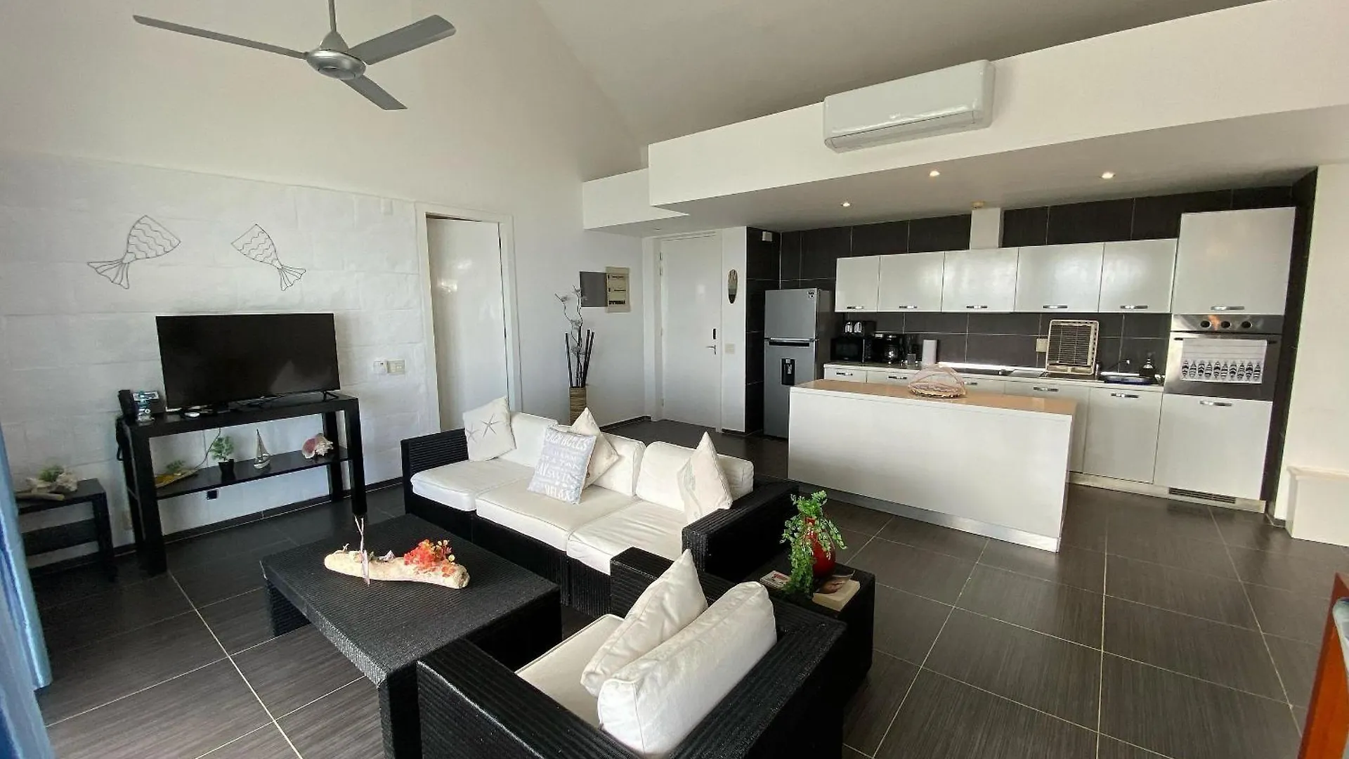 Coastal Charm 1-302 Apartment Punta Balandra